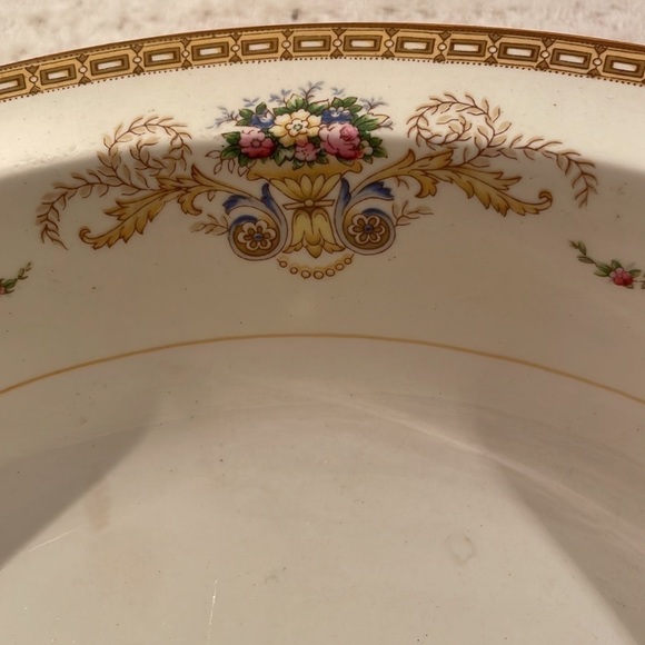 Alfred Meakin England Oval Deep Urn W Flower & Plumes Geometric Trim - Picture 3 of 9